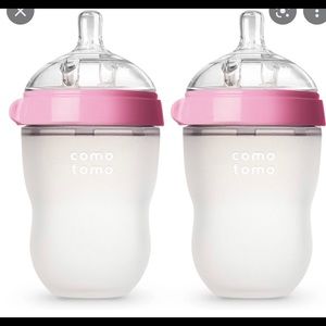 Comotomo 8 oz bottles (2)